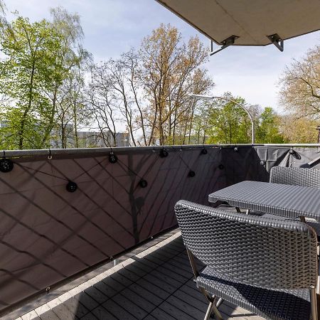 شقة Arena In Der Naehe - Tiefgarage - Balkon - Kueche - Smart Tv غيلسنكيرشن المظهر الخارجي الصورة